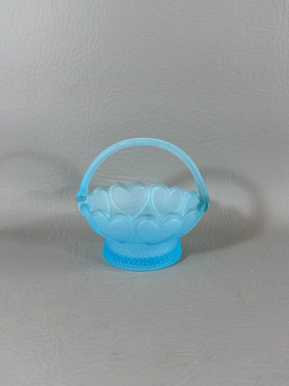 Vintage Frosted Blue Satin Glass Mini Basket Embossed Hearts Candy Dish Trinket - Picture 3 of 12